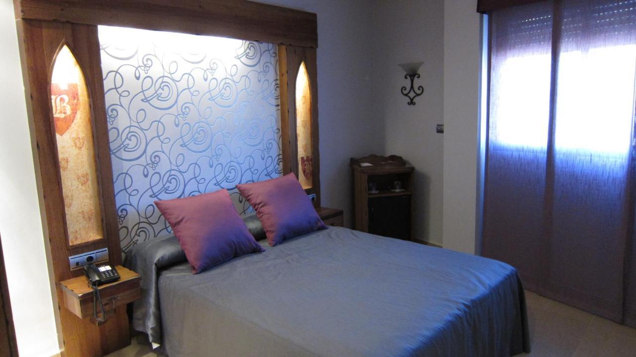 Hotel La Brasa Vélez de Benaudalla Extérieur photo