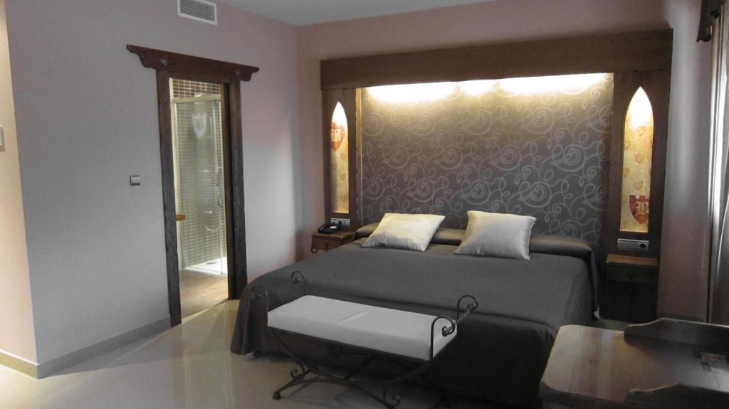 Hotel La Brasa Vélez de Benaudalla Chambre photo